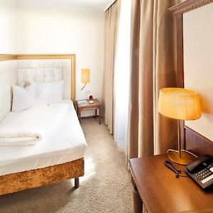 Classic Single Room